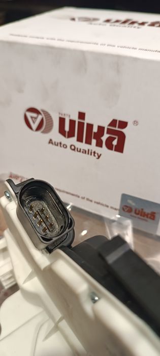 Чисто нова предна дясна брава за volkswagen passat CC skoda и seat.