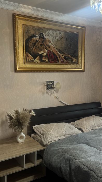 Продам картины 2000тг