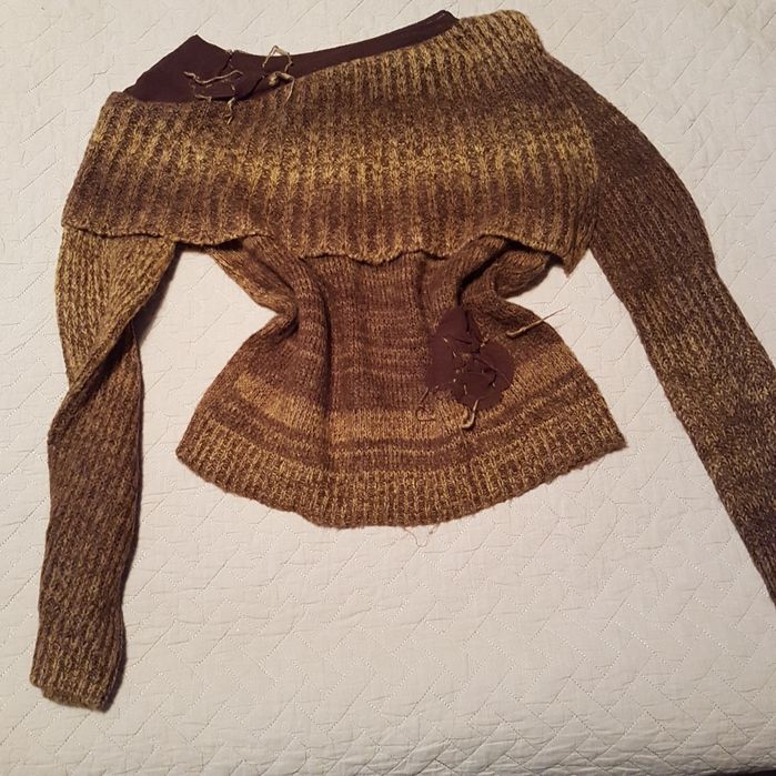 Вълнена туника нова и блуза