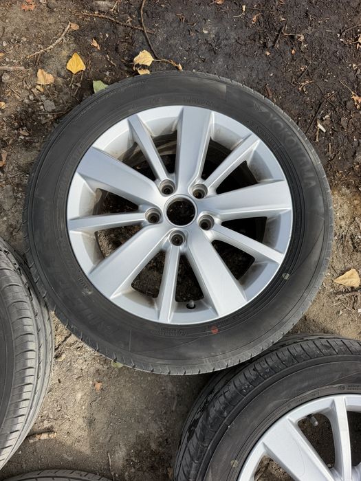 Оригинални джанти за VW Golf 16" 5х112 Sedona с Летни Гуми Yokohama 205/55/16