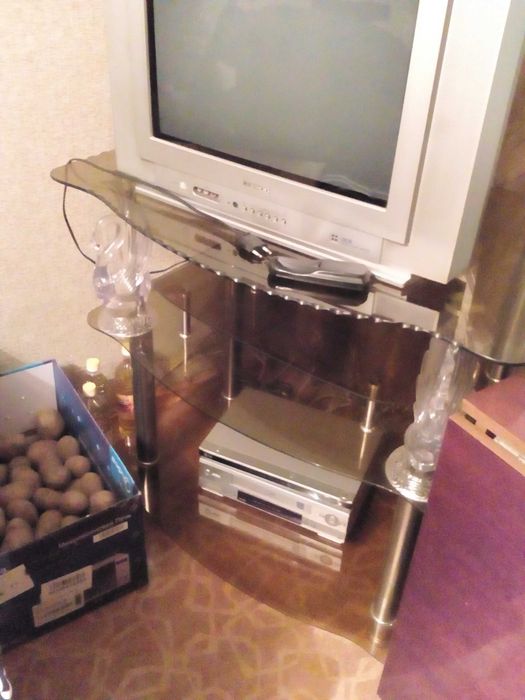 Подставка под телевизор