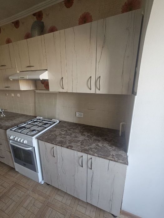 Продам кухонный гарнитур в Шымкенте