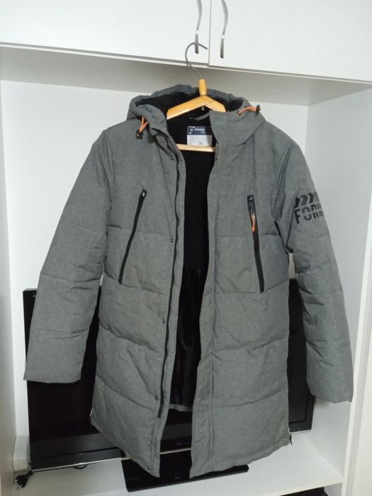 Зимняя куртка на мальчика