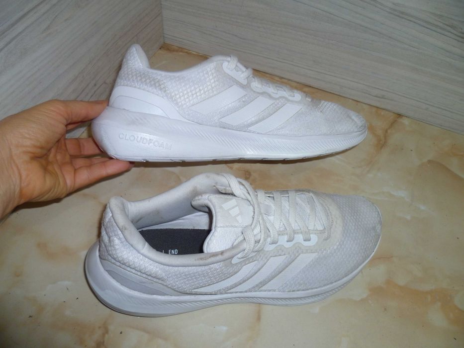 ADIDAS маратонки