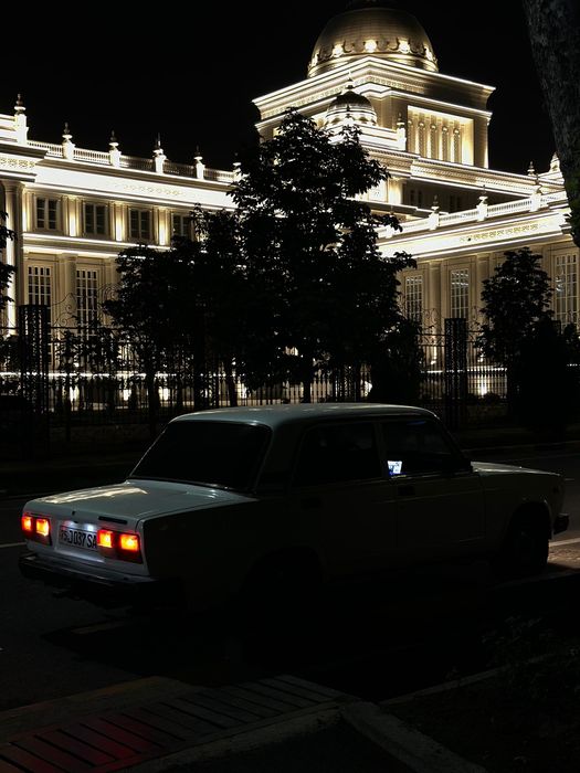 Vaz 2107 mator 21213,karobka 5tali,06 zadni most,yili 2008