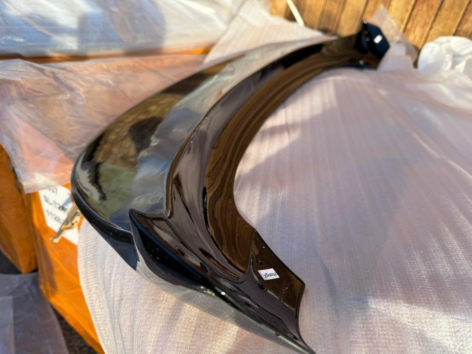 Спойлер на Лексус rx300, Lexus спойлер