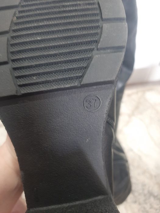 Сапоги женские...