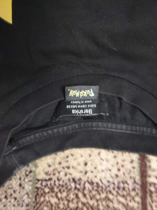 Tricou Pokemon Pikachu Bershka