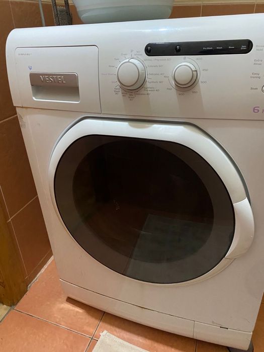 Продам стиральную машину(можно на запчасти) самовывоз