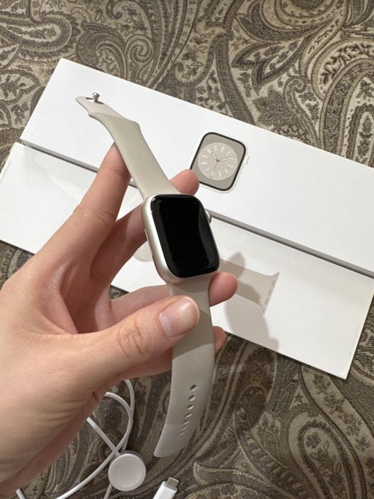 Apple Watch Series 8 41 mm M/L