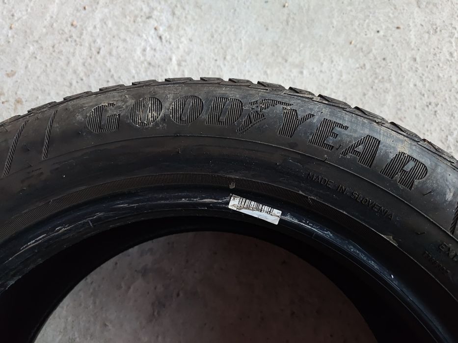 Doua cauciucuri 205 55 R16 Goodyear 4Seasons