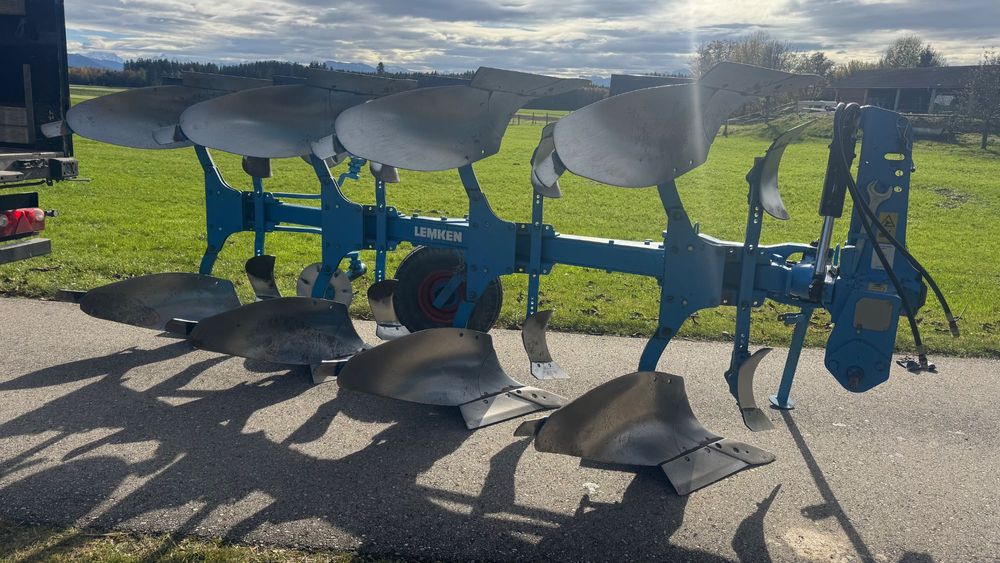 Lemken Europal 6 Case Puma, Claas Arion, Belarus tortadi