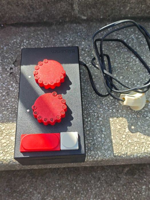 Temporizator industrial sau de laborator, marca ИЗОХРОН-Ц (Izohron-C)