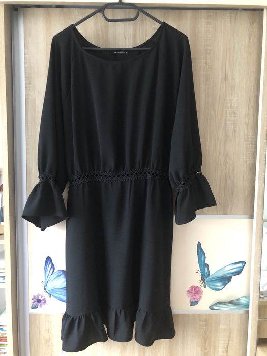 Vand rochie neagra
