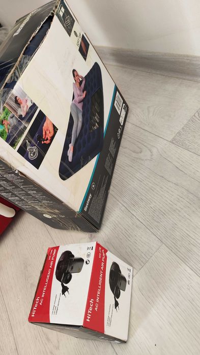 Надувной матрас с насосом