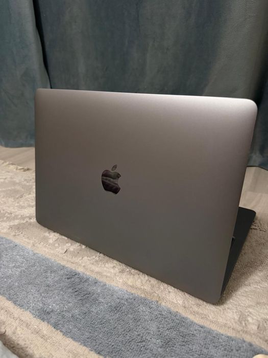 Macbook Air 13 2020 M1