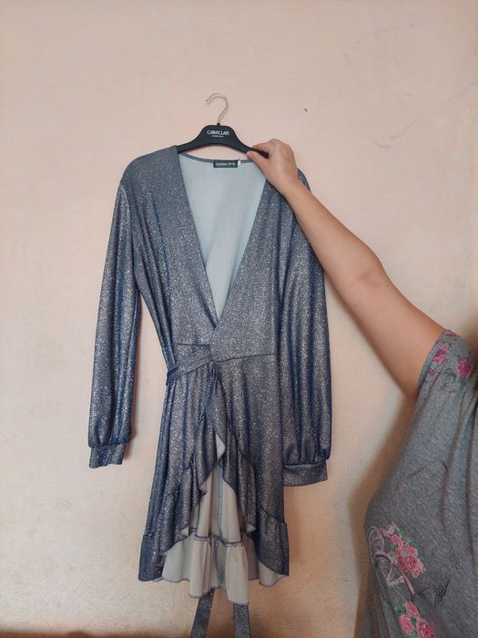 Красивое  платье на запах