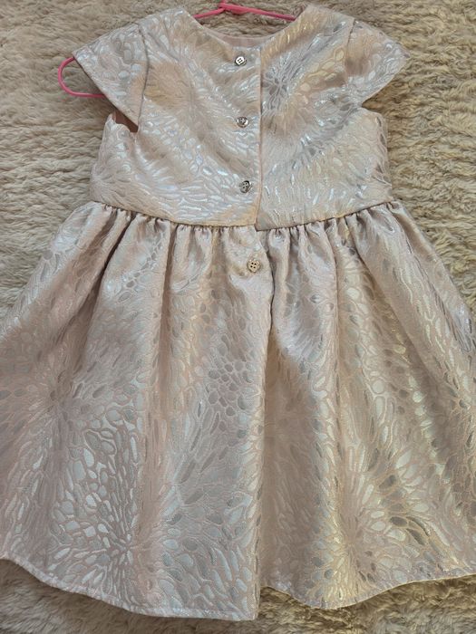 Детска официална рокличка 92