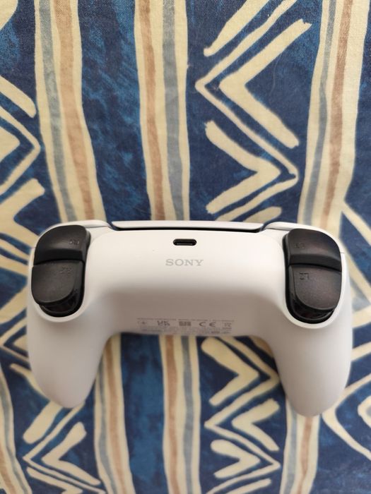 PS5 джойстик има дрифт, визуално добро състояние