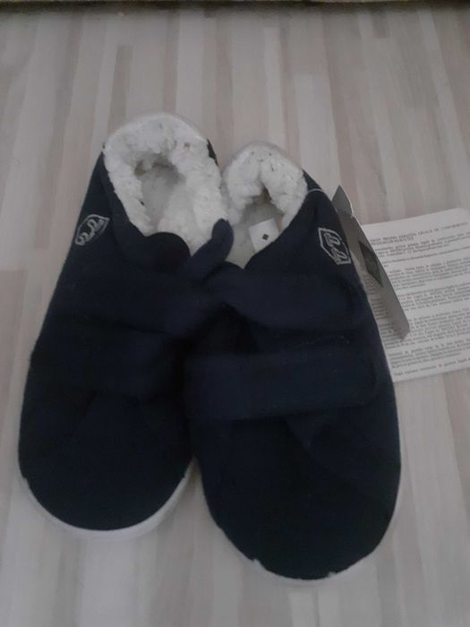 Vand balerini si sandale fete, marimea 25, noi, 10 lei/buc