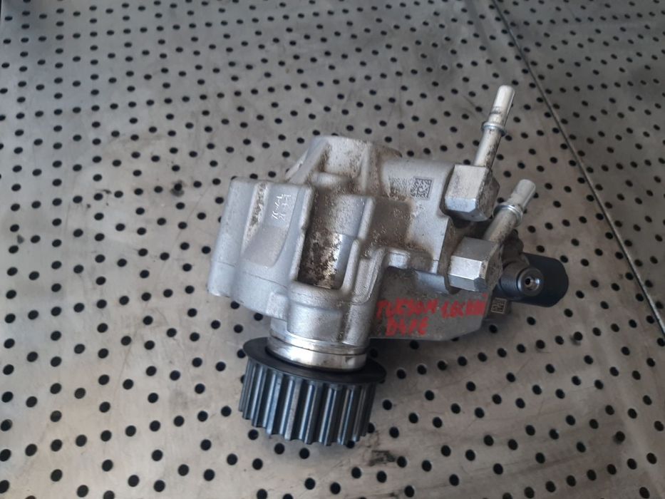 pompa inalta 1.6 crdi d4fe hyundai tucson tl  33100-2u000  9046040004