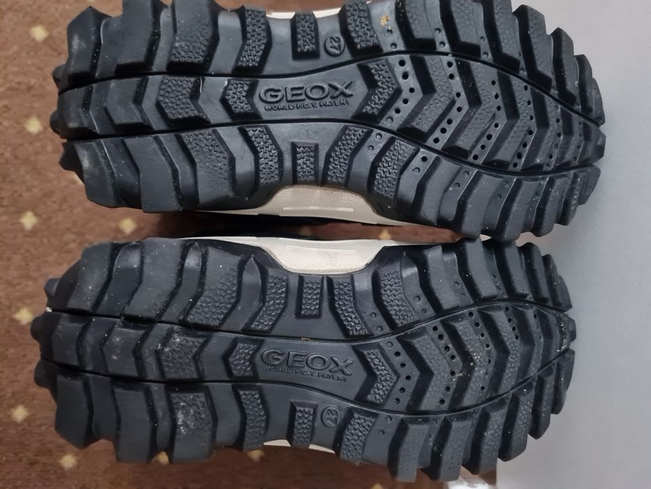 Ghete geox marimea 27
