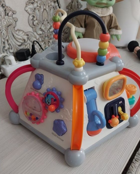 Бизикуб . Погремушки