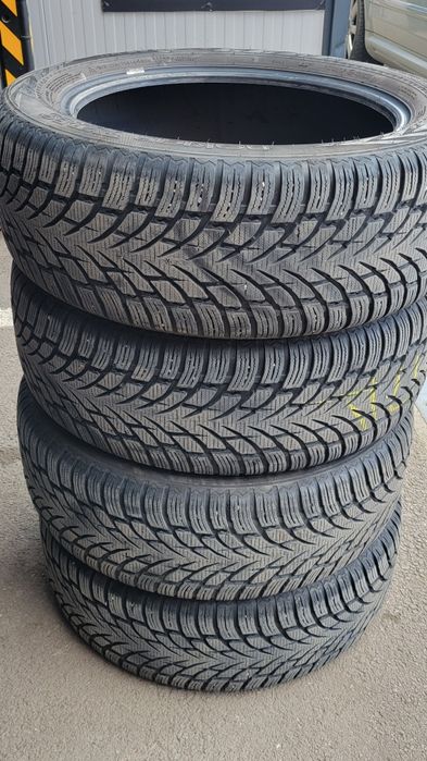 Продавам зимни гуми Nokian  в отлично състояние!