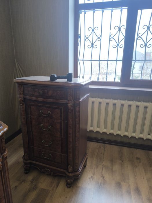 Мебель спальный гарнитур