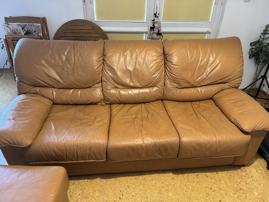 Италиански диван от естествена кожа (с табуретка) НАМАЛЕНА ЦЕНА!