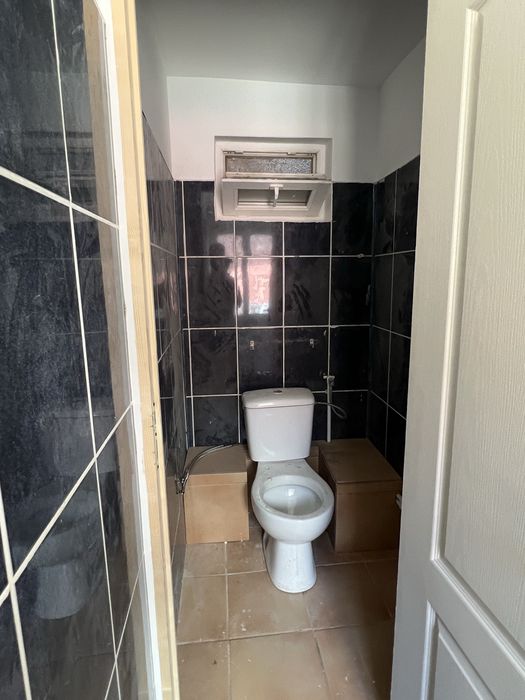 Casa Chitila de inchiriat muncitori sau activitati comerciale
