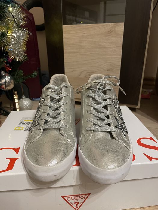 Дамски кецове Guess, Сребристи, 37 номер