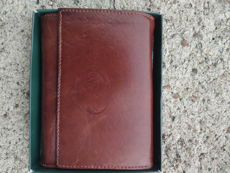 Портмоне кожаное