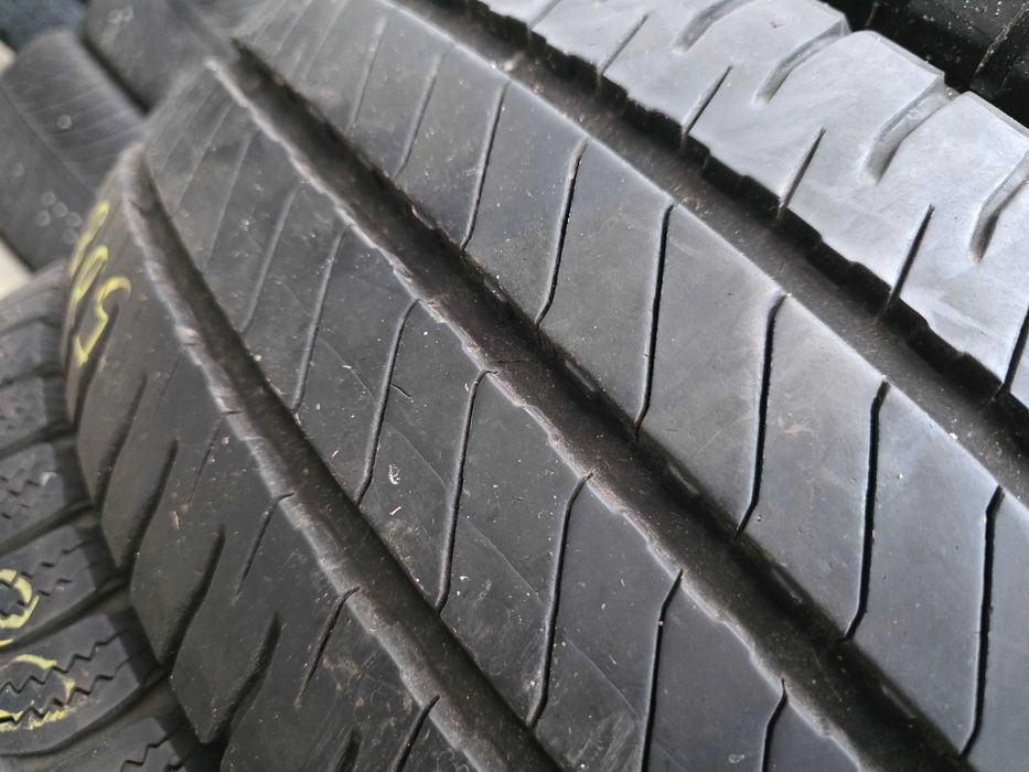 2бр Летни гуми за бус 225 65 16 С - Michelin - DOT 2023