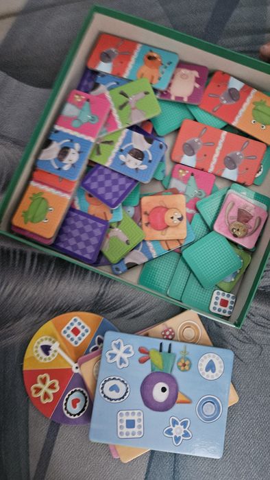 Vând pachet de 5 jocuri educative și distractive pentru copii peste