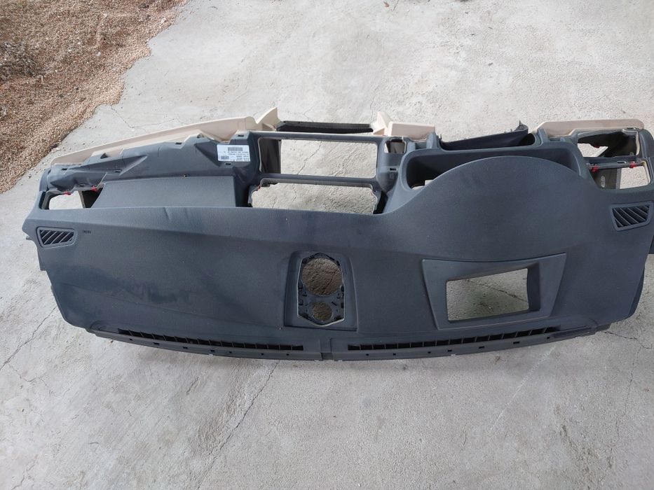 БМВ Ф07 Табло барче подлакътник арматурно табло BMW F07 GT