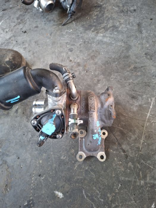 Turbina ford B max 2015  2,0 benzina