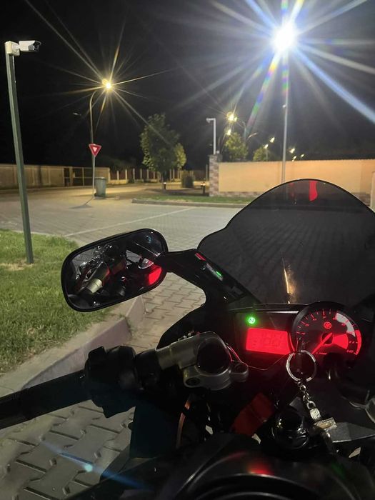 Yamaha YZF-R125 2010