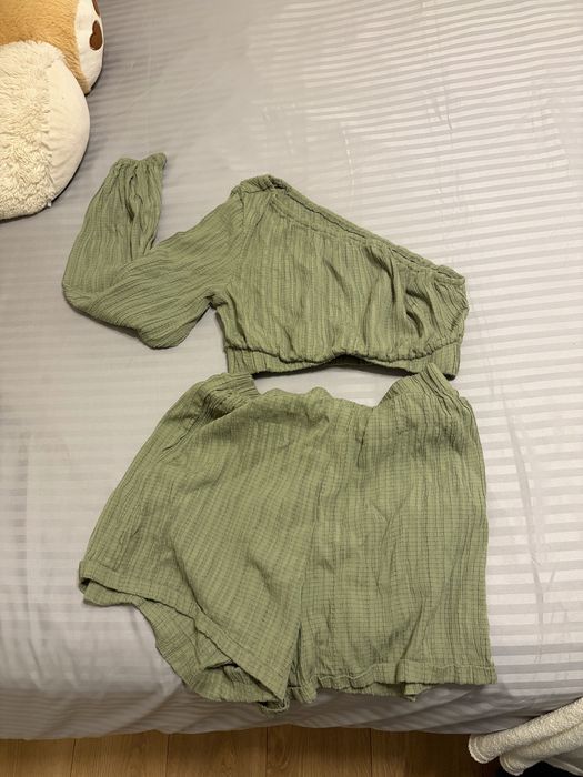 Всичко от 5 до 15€ хс размер