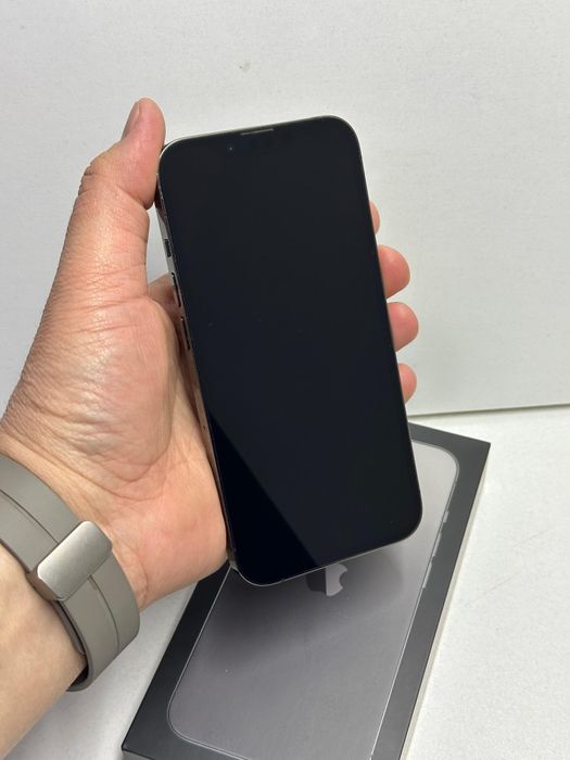 Продам Айфон 13 Про 256г