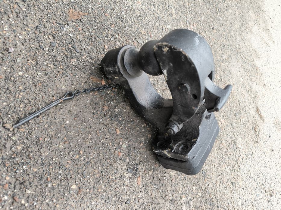 Фаркоп на Тойота