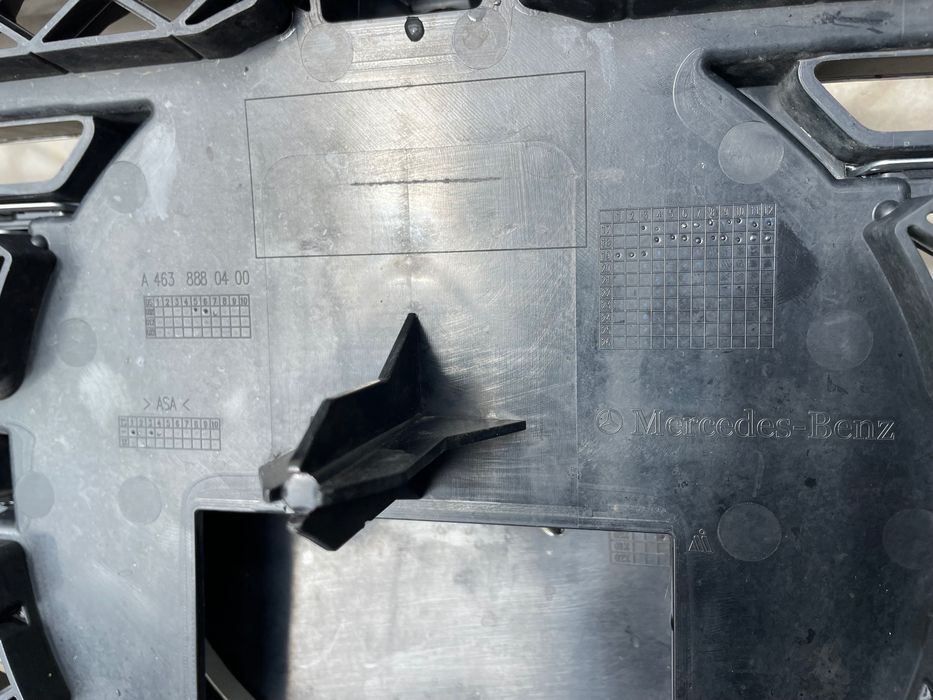 ОРИГИНАЛНА броня Mercedes G class