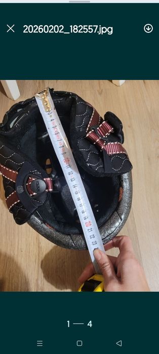 Дамска /момичешка ски каска 30лв.