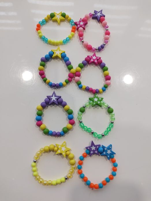 Ръчно изработени детски гривни