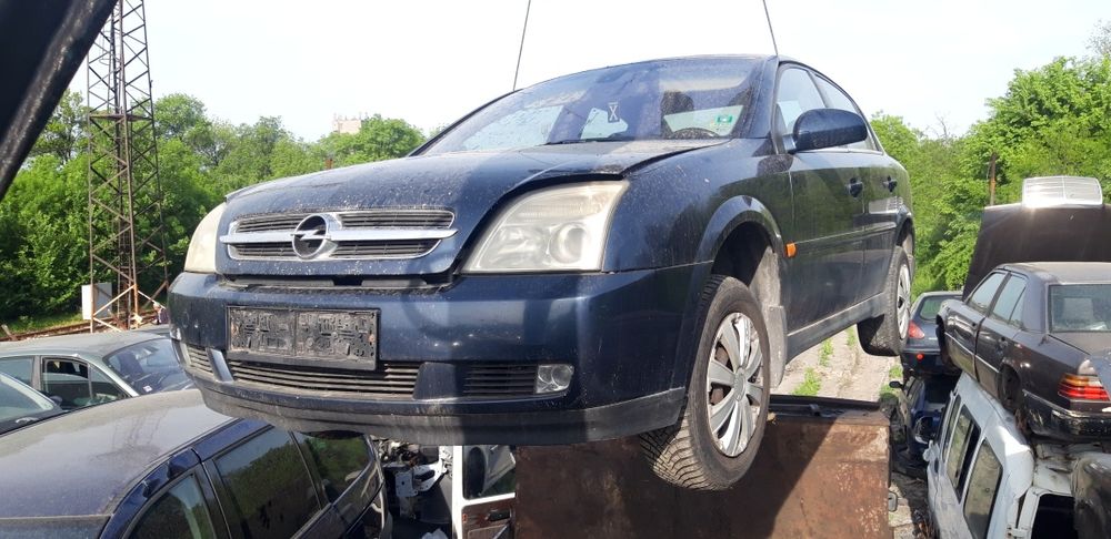 Opel vectra 2004 2.2 бензин