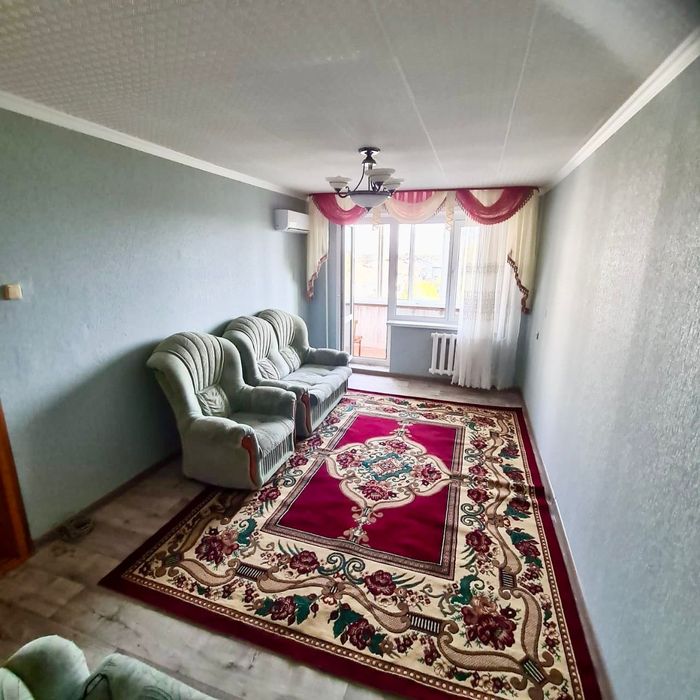 Продаётся 2 комн в 4мкрне