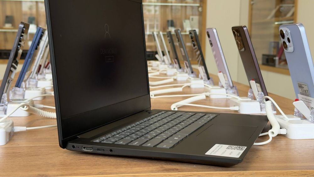 Lenovo IdeaPad core i3-10