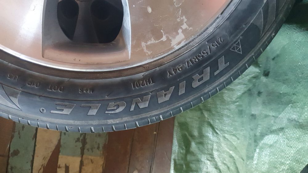 Продам комплек  резины на 17