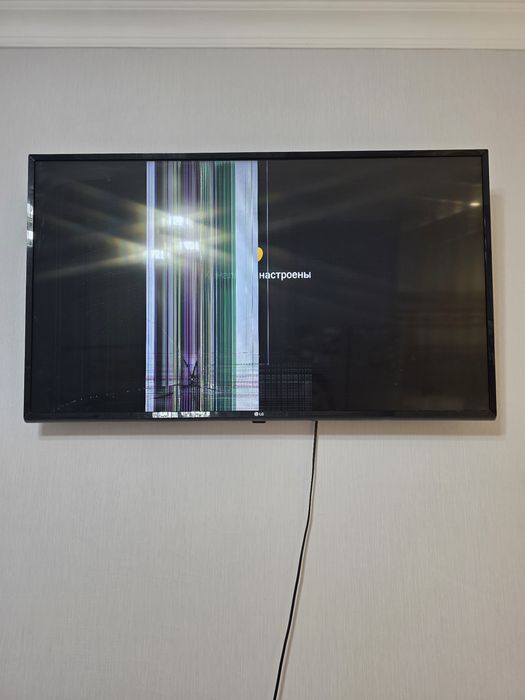Телевизор LG, экран не рабочий.