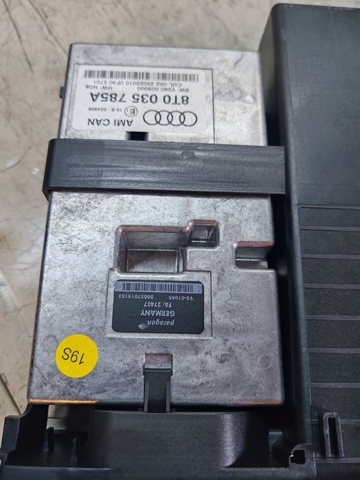Sistem audio audi A4 b8 800lei